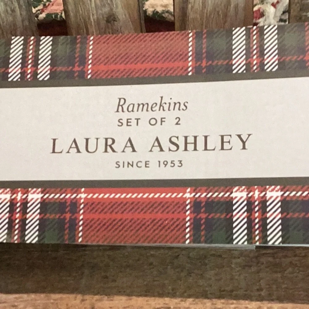 Laura Ashley Christmas Ramekins - set of 2